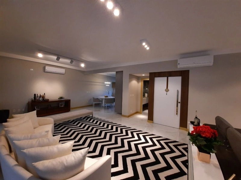 Apartamento alto padrão 4 suítes, varanda gourmet e 4 vagas Taubaté SP: 10ª foto da galeria de imagens do imóvel