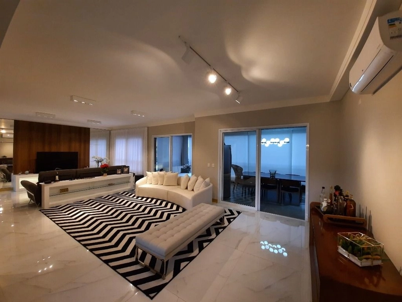Apartamento alto padrão 4 suítes, varanda gourmet e 4 vagas Taubaté SP: 24ª foto da galeria de imagens do imóvel