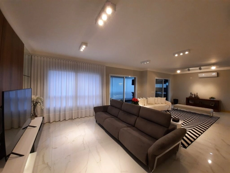 Apartamento alto padrão 4 suítes, varanda gourmet e 4 vagas Taubaté SP: 5ª foto da galeria de imagens do imóvel