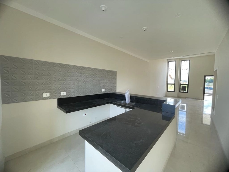 Casa térrea nova com 3 dormitórios, condomínio fechado em Tremembé SP: 10ª foto da galeria de imagens do imóvel