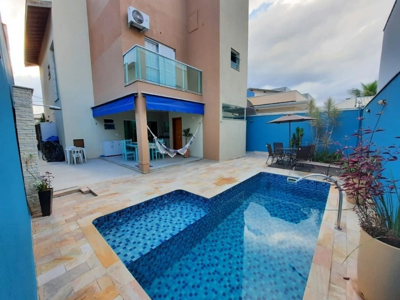 Sobrado com 3 dormitórios e piscina - Campos Do Conde II - Tremembé SP: 15ª foto da galeria de imagens do imóvel
