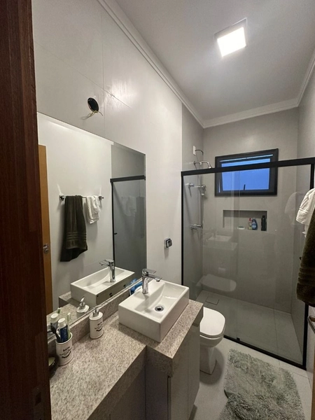 Casa 3 dormitórios com armários em condomínio fechado em Taubaté SP: 22ª foto da galeria de imagens do imóvel