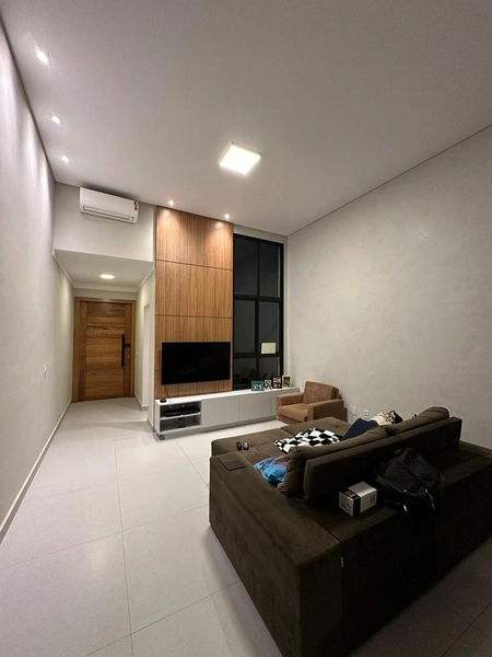 Casa 3 dormitórios com armários em condomínio fechado em Taubaté SP: 6ª foto da galeria de imagens do imóvel