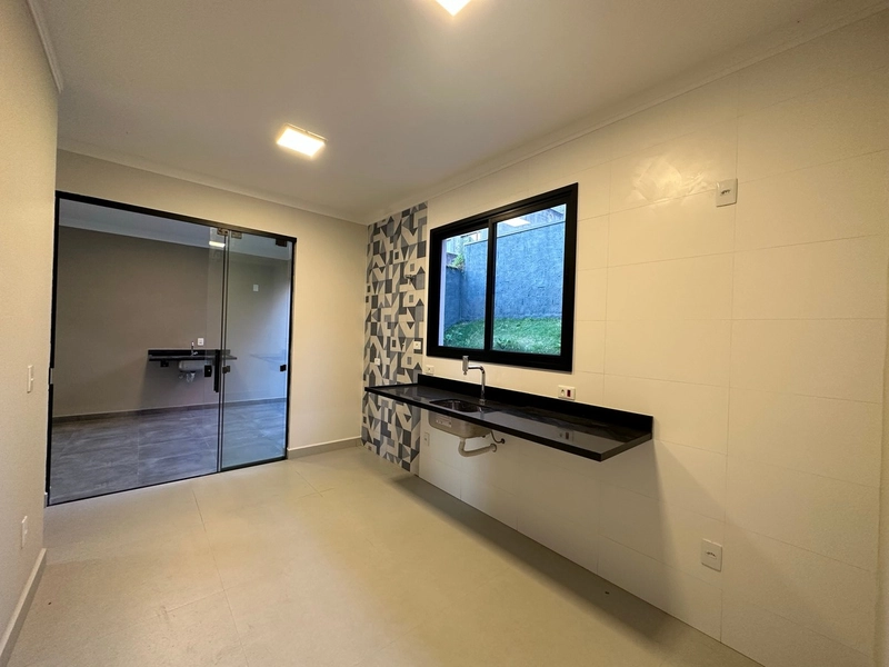 Casa 3 dormitórios com armários em condomínio fechado em Taubaté SP: 32ª foto da galeria de imagens do imóvel