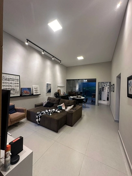 Casa 3 dormitórios com armários em condomínio fechado em Taubaté SP: 8ª foto da galeria de imagens do imóvel