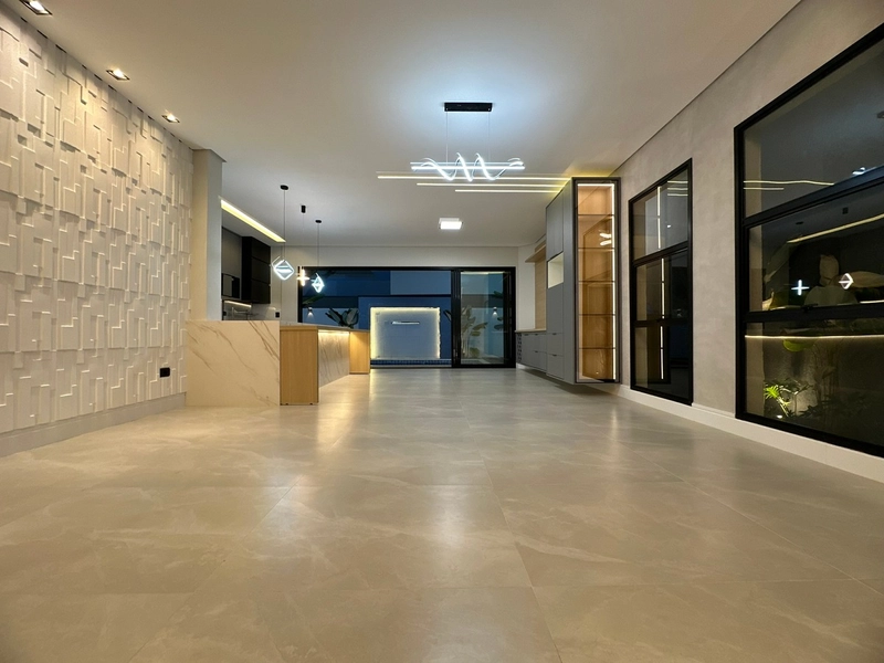 Casa nova com 4 suítes e piscina! Condomínio OuroVille Taubaté SP: 104ª foto da galeria de imagens do imóvel