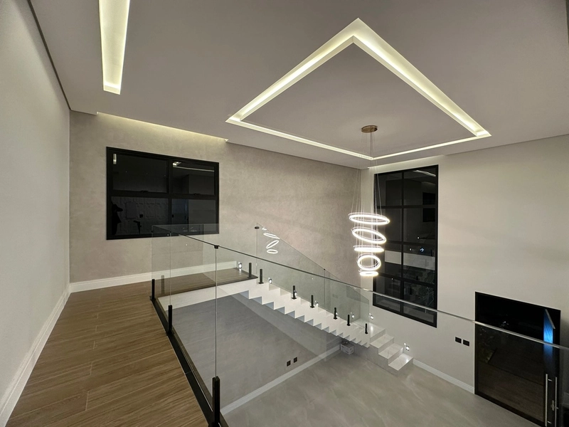 Casa nova com 4 suítes e piscina! Condomínio OuroVille Taubaté SP: 79ª foto da galeria de imagens do imóvel