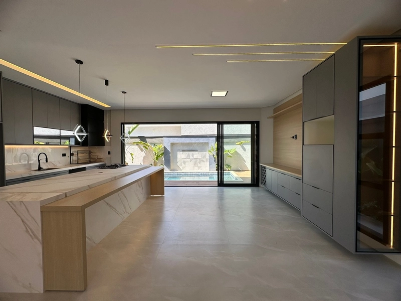 Casa nova com 4 suítes e piscina! Condomínio OuroVille Taubaté SP: 7ª foto da galeria de imagens do imóvel
