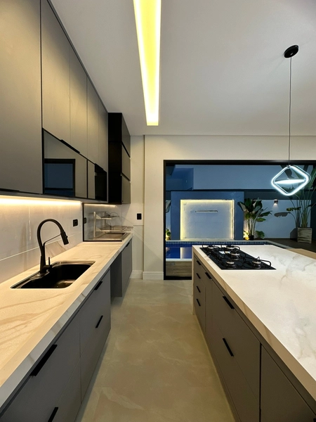 Casa nova com 4 suítes e piscina! Condomínio OuroVille Taubaté SP: 122ª foto da galeria de imagens do imóvel