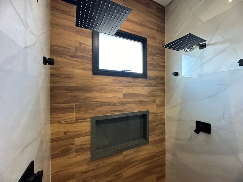 Casa nova com 4 suítes e piscina! Condomínio OuroVille Taubaté SP: 28ª foto da galeria de imagens do imóvel