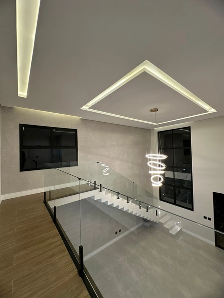 Casa nova com 4 suítes e piscina! Condomínio OuroVille Taubaté SP: 78ª foto da galeria de imagens do imóvel