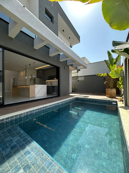 Casa nova com 4 suítes e piscina! Condomínio OuroVille Taubaté SP: 17ª foto da galeria de imagens do imóvel