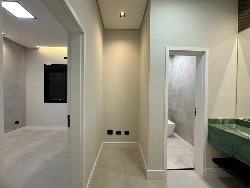 Casa nova com 4 suítes e piscina! Condomínio OuroVille Taubaté SP: 150ª foto da galeria de imagens do imóvel