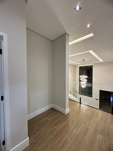 Casa nova com 4 suítes e piscina! Condomínio OuroVille Taubaté SP: 71ª foto da galeria de imagens do imóvel