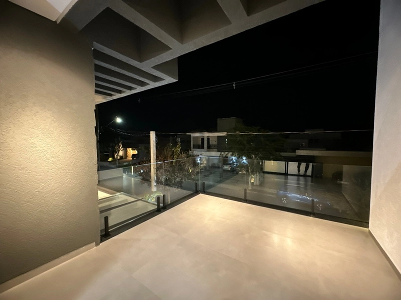 Casa nova com 4 suítes e piscina! Condomínio OuroVille Taubaté SP: 93ª foto da galeria de imagens do imóvel