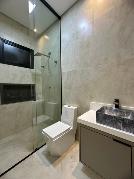 Casa nova com 4 suítes e piscina! Condomínio OuroVille Taubaté SP: 76ª foto da galeria de imagens do imóvel