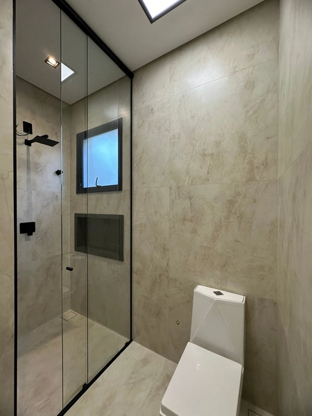Casa nova com 4 suítes e piscina! Condomínio OuroVille Taubaté SP: 63ª foto da galeria de imagens do imóvel