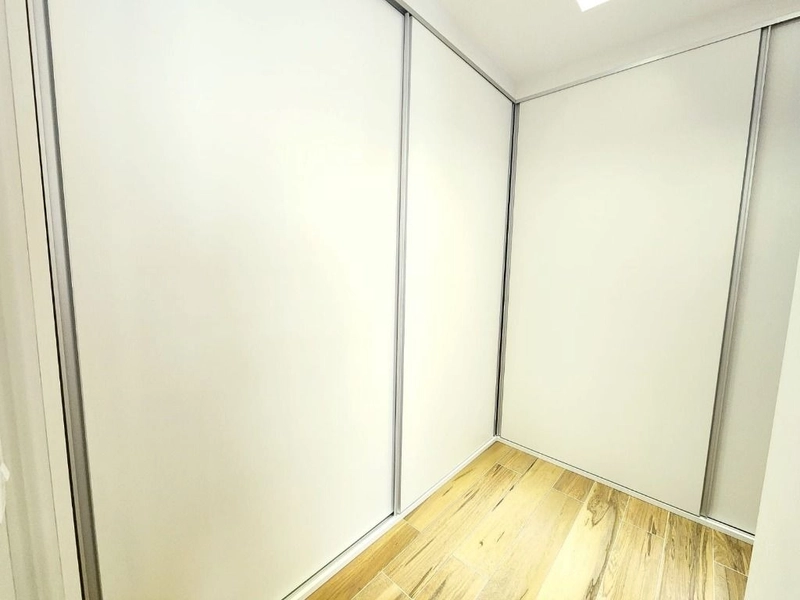 Casa moderna, ambientes integrados, planejados e 3 suítes. Ouroville: 26ª foto da galeria de imagens do imóvel