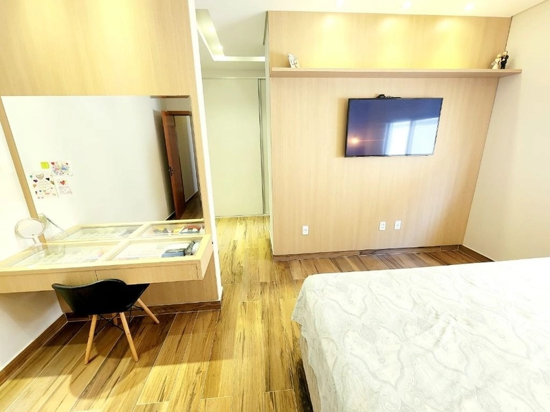 Casa moderna, ambientes integrados, planejados e 3 suítes. Ouroville: 24ª foto da galeria de imagens do imóvel