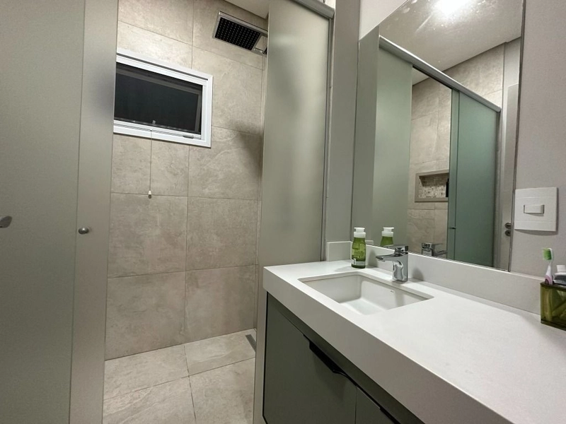 Casa térrea planejada e amplo quintal no Condomínio Village da Serra: 46ª foto da galeria de imagens do imóvel