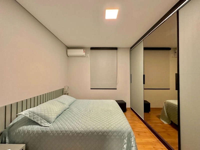 Casa térrea planejada e amplo quintal no Condomínio Village da Serra: 49ª foto da galeria de imagens do imóvel
