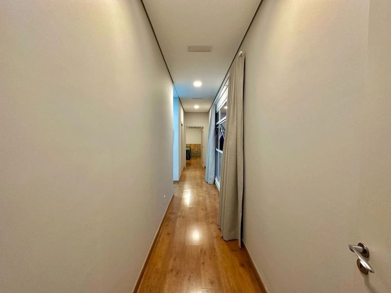 Casa térrea planejada e amplo quintal no Condomínio Village da Serra: 40ª foto da galeria de imagens do imóvel