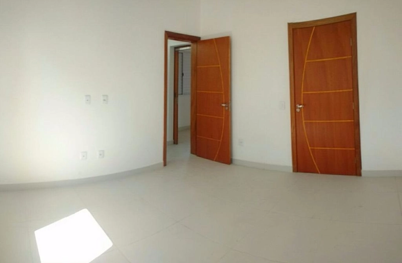 Sobrado com piscina e 3 dormitórios - condomínio fechado em Taubaté SP: 15ª foto da galeria de imagens do imóvel