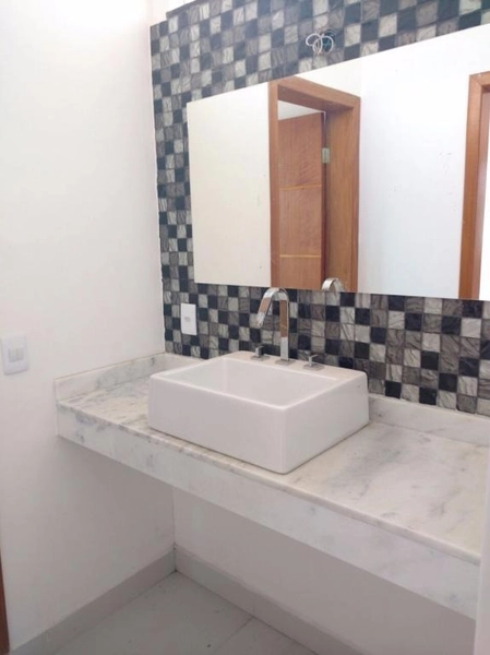 Sobrado com piscina e 3 dormitórios - condomínio fechado em Taubaté SP: 13ª foto da galeria de imagens do imóvel