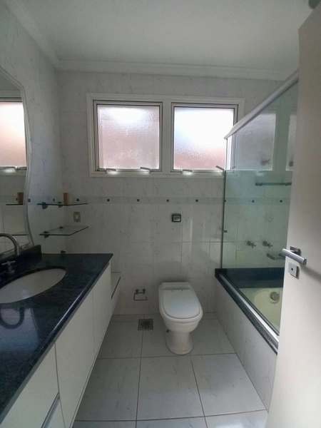 Sobrado alto padrão, 3 suítes e piscina - Condomínio Taubaté Village: 18ª foto da galeria de imagens do imóvel