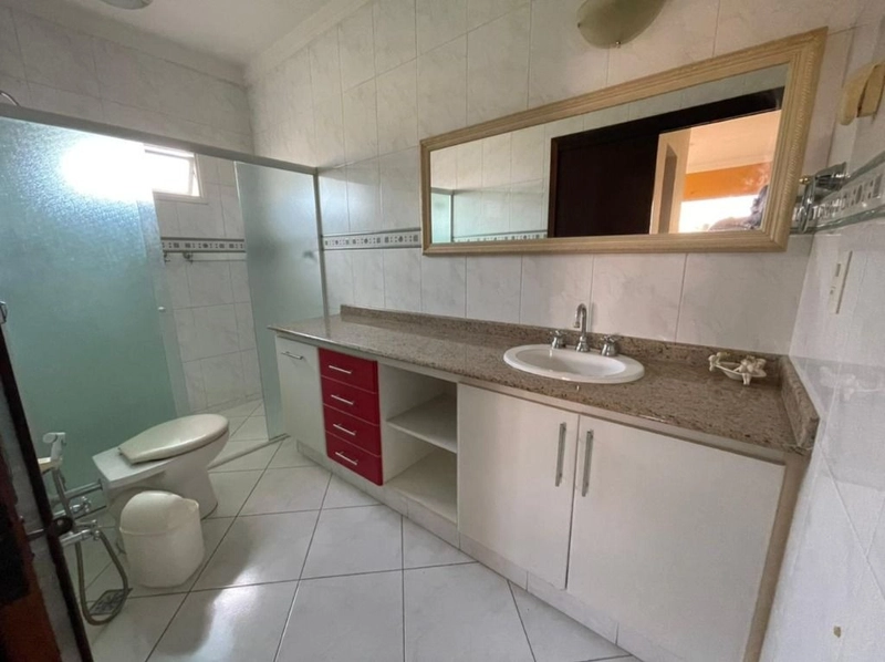 Casa no condomínio Taubaté Village, em Taubaté SP: 10ª foto da galeria de imagens do imóvel