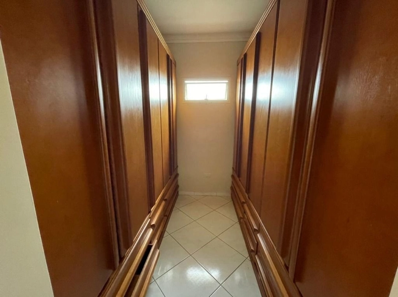 Casa no condomínio Taubaté Village, em Taubaté SP: 12ª foto da galeria de imagens do imóvel