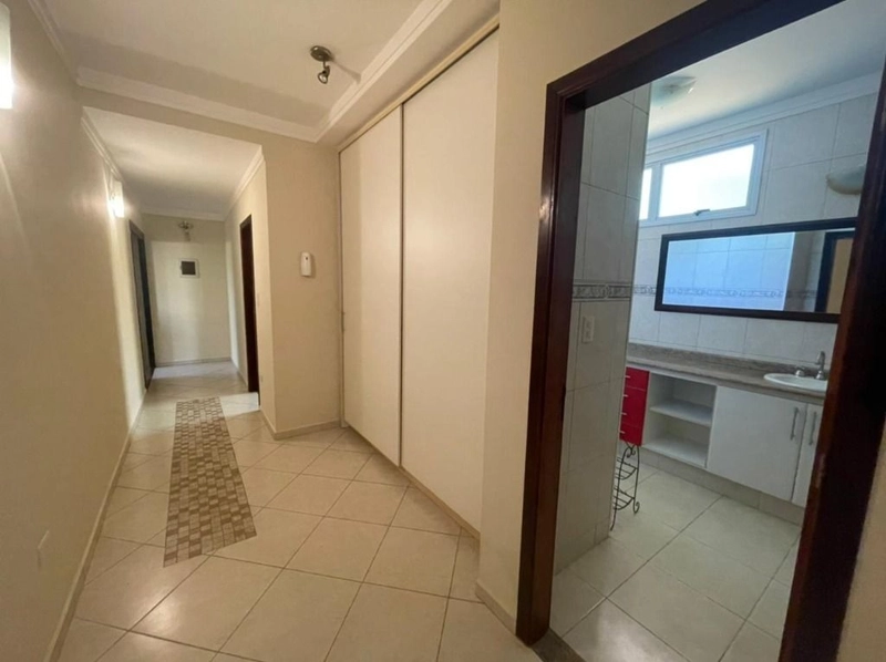 Casa no condomínio Taubaté Village, em Taubaté SP: 9ª foto da galeria de imagens do imóvel