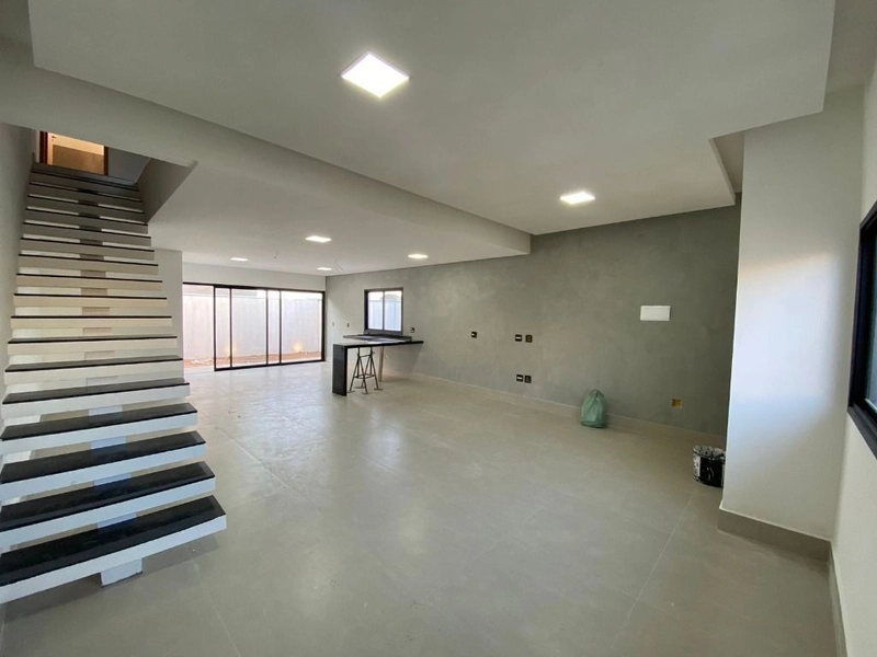Casa nova 3 dormitórios e quintal - Condomínio fechado em Taubaté SP: 1ª foto da galeria de imagens do imóvel