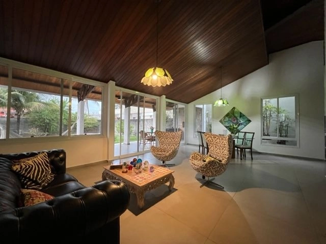 Casa alto padrão e com quintal - Condomínio Vale do Sol - Tremembé SP: 23ª foto da galeria de imagens do imóvel