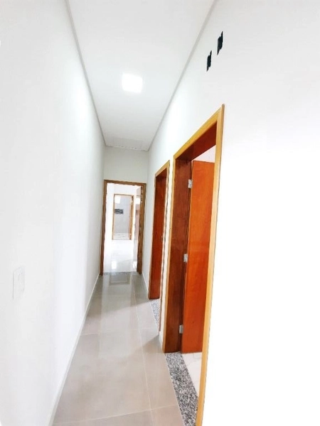Casa térrea com projeto diferenciado e armários planejados. Condomínio: 27ª foto da galeria de imagens do imóvel