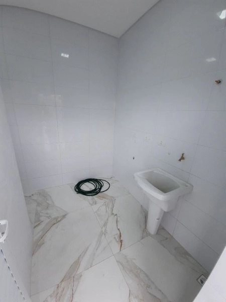 Casa térrea com projeto diferenciado e armários planejados. Condomínio: 22ª foto da galeria de imagens do imóvel