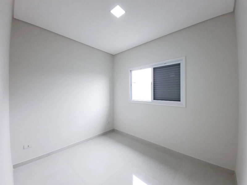 Casa térrea com projeto diferenciado e armários planejados. Condomínio: 28ª foto da galeria de imagens do imóvel