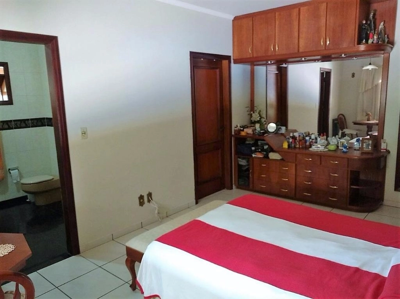 Casa térrea 4 dormitórios, 537 m² - Condomínio Vale do Sol - Tremembé: 31ª foto da galeria de imagens do imóvel