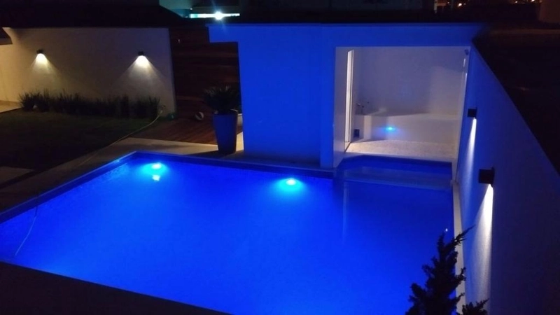 Sobrado alto padrão com 3 suítes, quintal, piscina e sauna. Condomínio: 8ª foto da galeria de imagens do imóvel