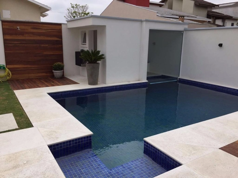 Sobrado alto padrão com 3 suítes, quintal, piscina e sauna. Condomínio: 2ª foto da galeria de imagens do imóvel