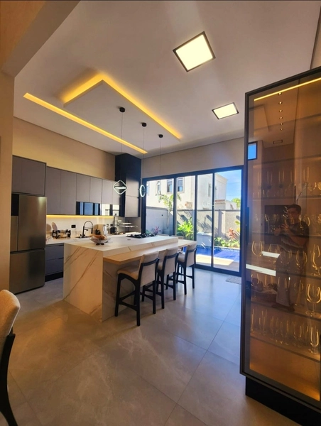 Casa térrea alto padrão com piscina -Condomínio OuroVille - Taubaté SP: 4ª foto da galeria de imagens do imóvel
