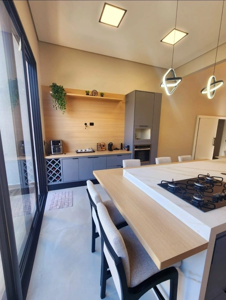 Casa térrea alto padrão com piscina -Condomínio OuroVille - Taubaté SP: 5ª foto da galeria de imagens do imóvel