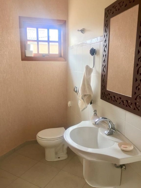 Sobrado com 3 suítes e quintal gramado - Condomínio Taubaté Village: 9ª foto da galeria de imagens do imóvel