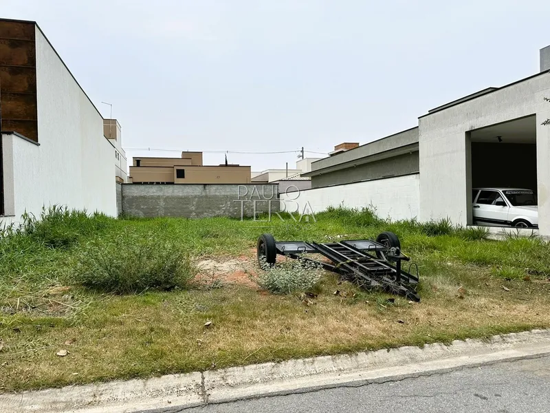 Terreno plano 250 m2 condomínio com área de lazer. Tremembé SP