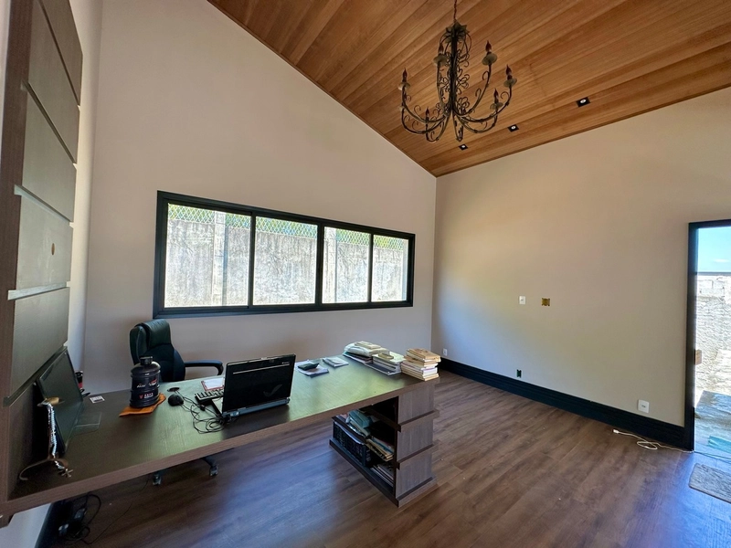 Casa com vista para serra da mantiqueira, 3 suites e escritorio: 14ª foto da galeria de imagens do imóvel