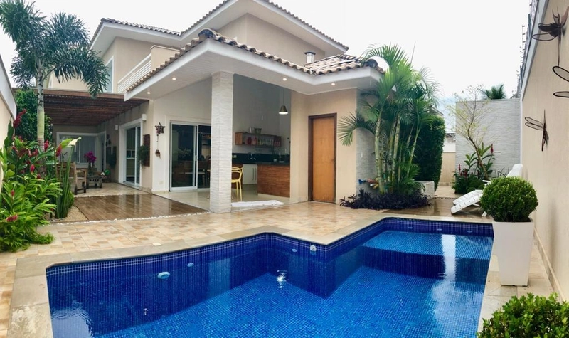 Sobrado 3 suítes com closet, escritório e piscina. Condomínio Taubaté: 2ª foto da galeria de imagens do imóvel