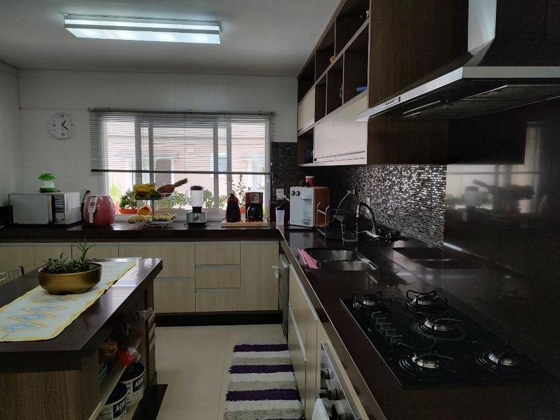 Casa 4 quartos, com edícula e piscina. Condomínio Green Park - Taubaté: 7ª foto da galeria de imagens do imóvel