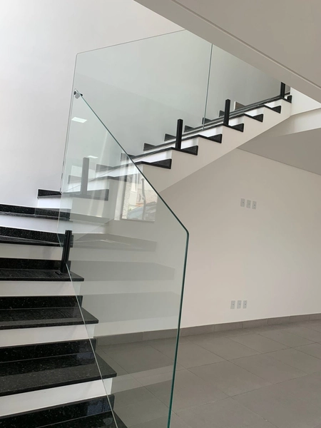 Casa nova e moderna com 3 suítes em condomínio fechado em Taubaté SP: 7ª foto da galeria de imagens do imóvel