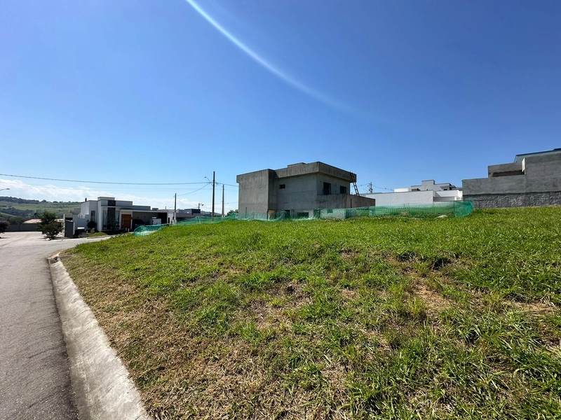 Terreno de esquina com 332 m2 plano Condomínio Agata Taubate SP: 6ª foto da galeria de imagens do imóvel