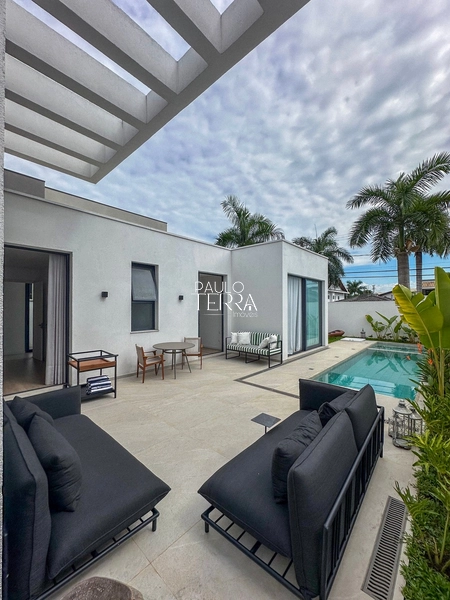 Casa térrea nova, 3 suítes e piscina - Condomínio Taubaté Village: 7ª foto da galeria de imagens do imóvel